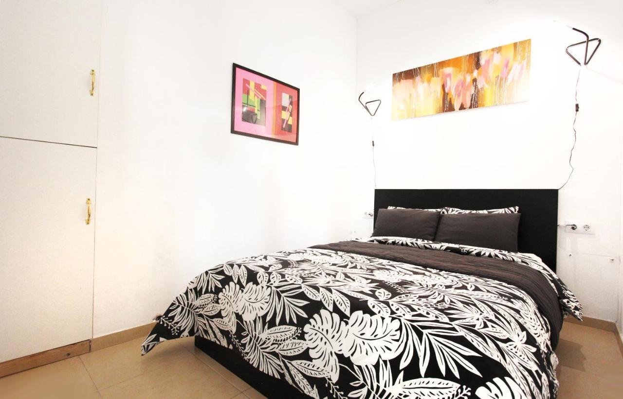In The Historical Center, Two Bedrooms Apartment